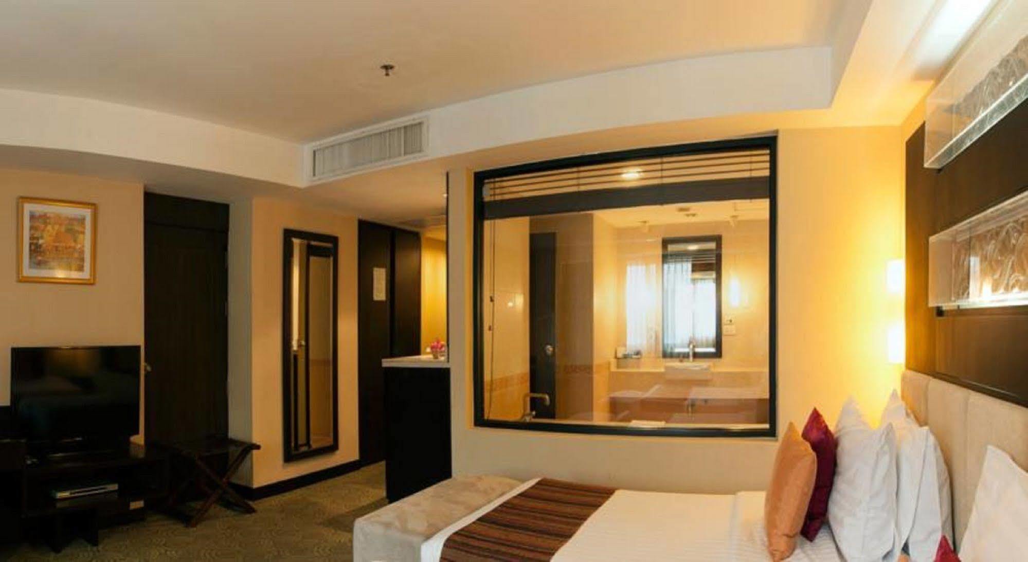 Grace Hotel Bangkok Eksteriør bilde